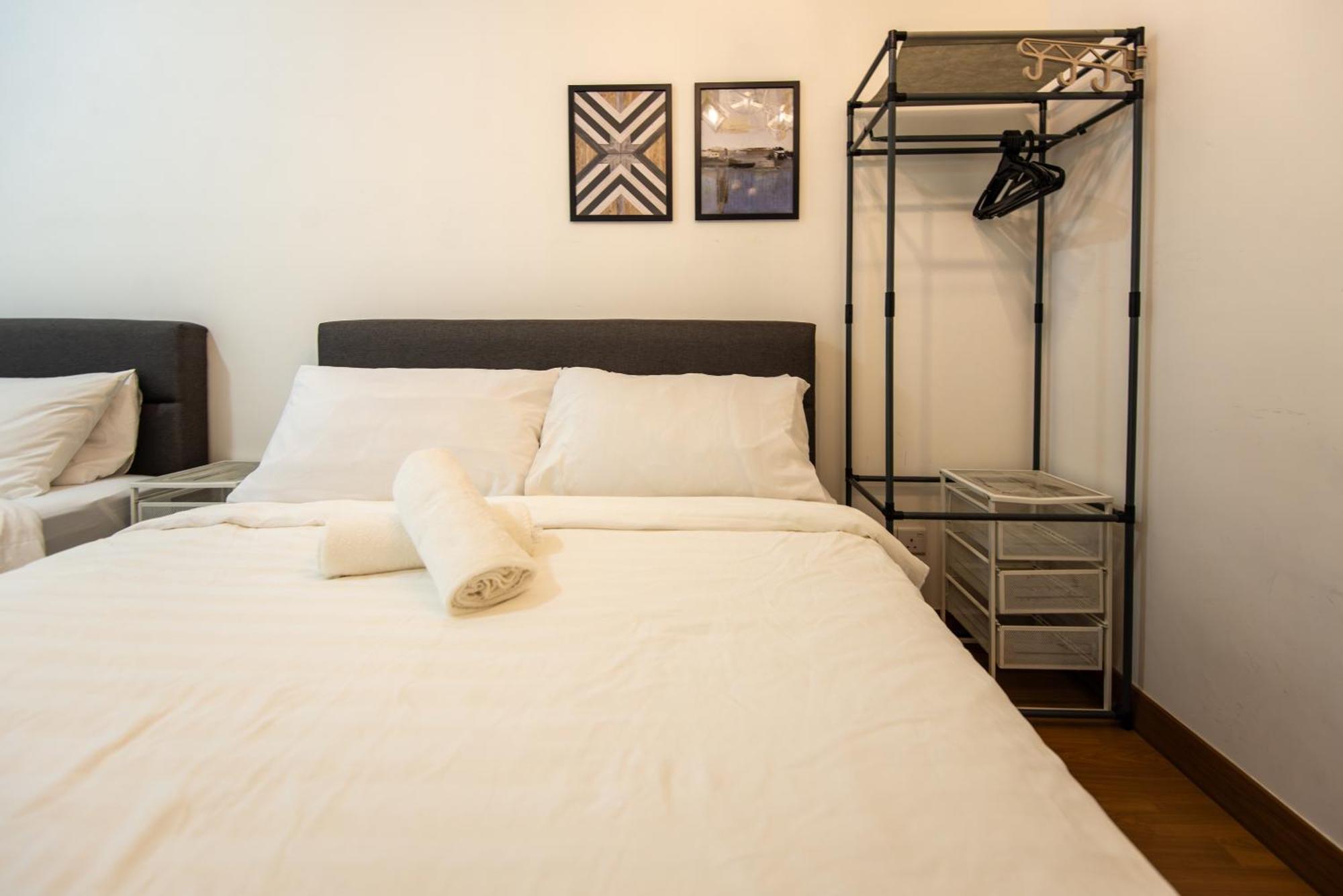 Casa Orient @ Macalister 218 ❈中路218东方之家 3Br 8Pax Apartman George Town  Kültér fotó