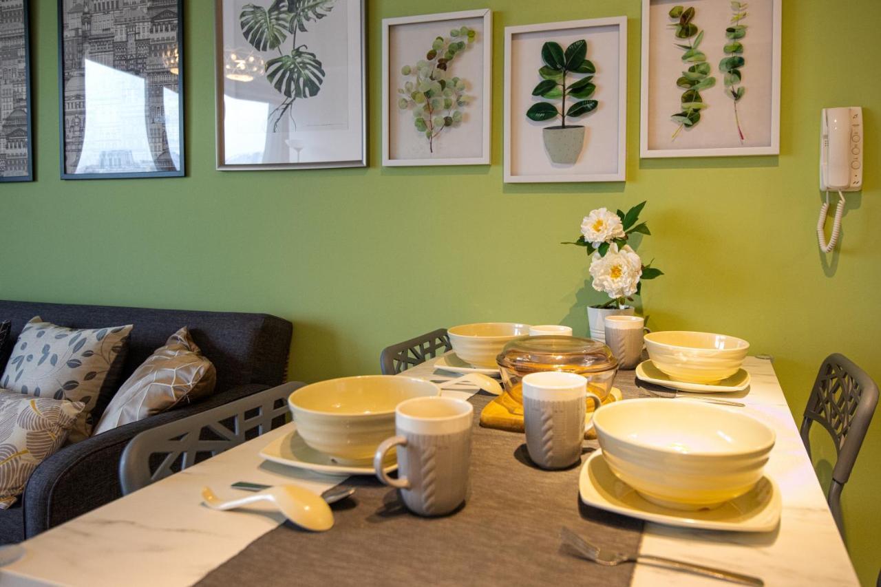Casa Orient @ Macalister 218 ❈中路218东方之家 3Br 8Pax Apartman George Town  Kültér fotó